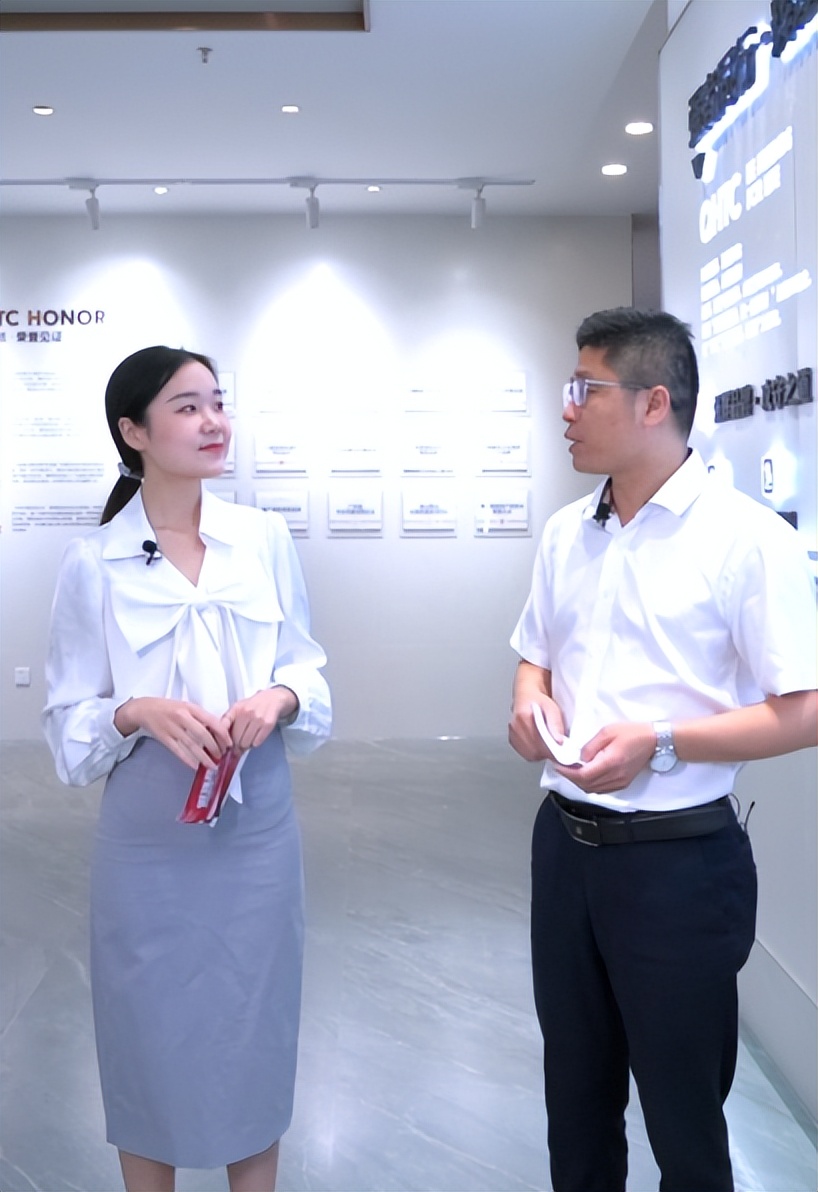 招商落幕！做強(qiáng)商，他們都選了強(qiáng)輝精工瓷磚！(圖3)