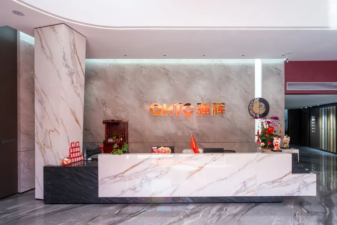 終端風(fēng)采 | 強(qiáng)輝晉江旗艦店，品味質(zhì)感大師館，打卡美學(xué)新坐標(biāo)(圖6)